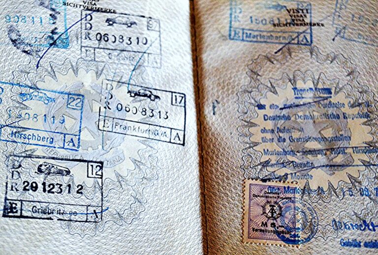 PER ANDARE A LONDRA CI VUOLE PASSAPORTO