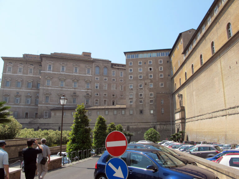 COS È IL VISTO SUL PASSAPORTO