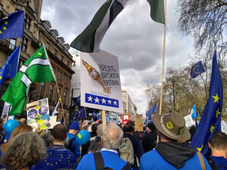 INGHILTERRA PASSAPORTO O CARTA D IDENTITÀ DOPO BREXIT