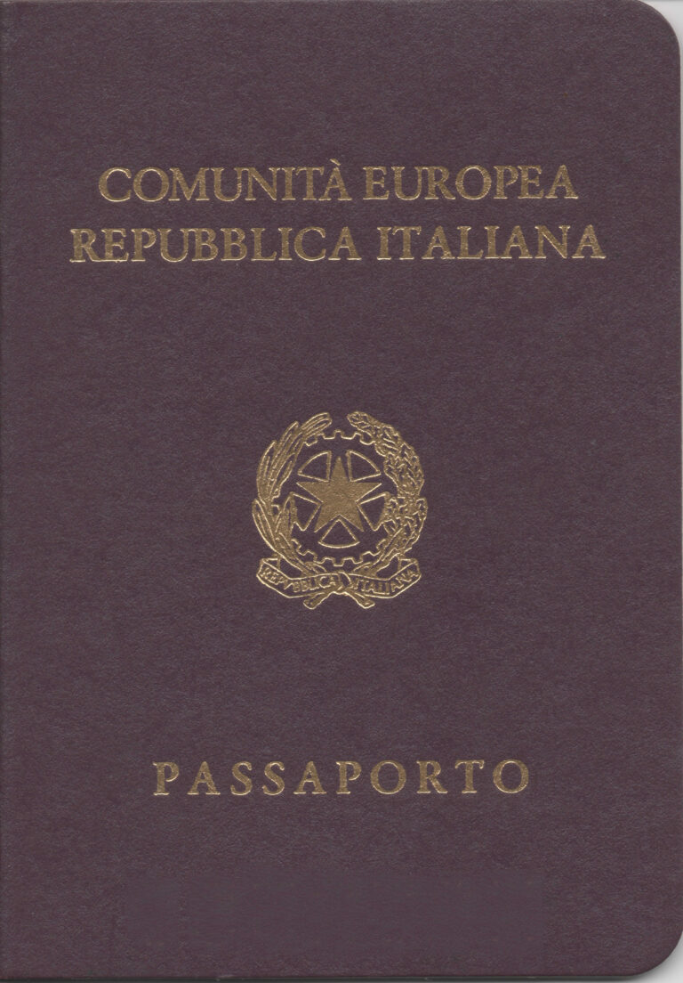 FOTO PASSAPORTO CON OCCHIALI
