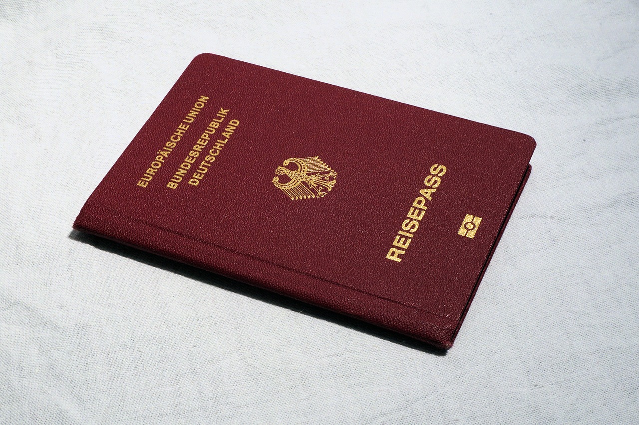 CONTROLLO PASSAPORTO SE PRONTO