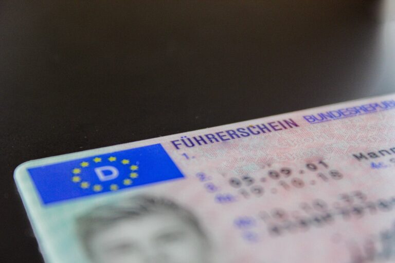 MAROCCO CARTA IDENTITÀ O PASSAPORTO